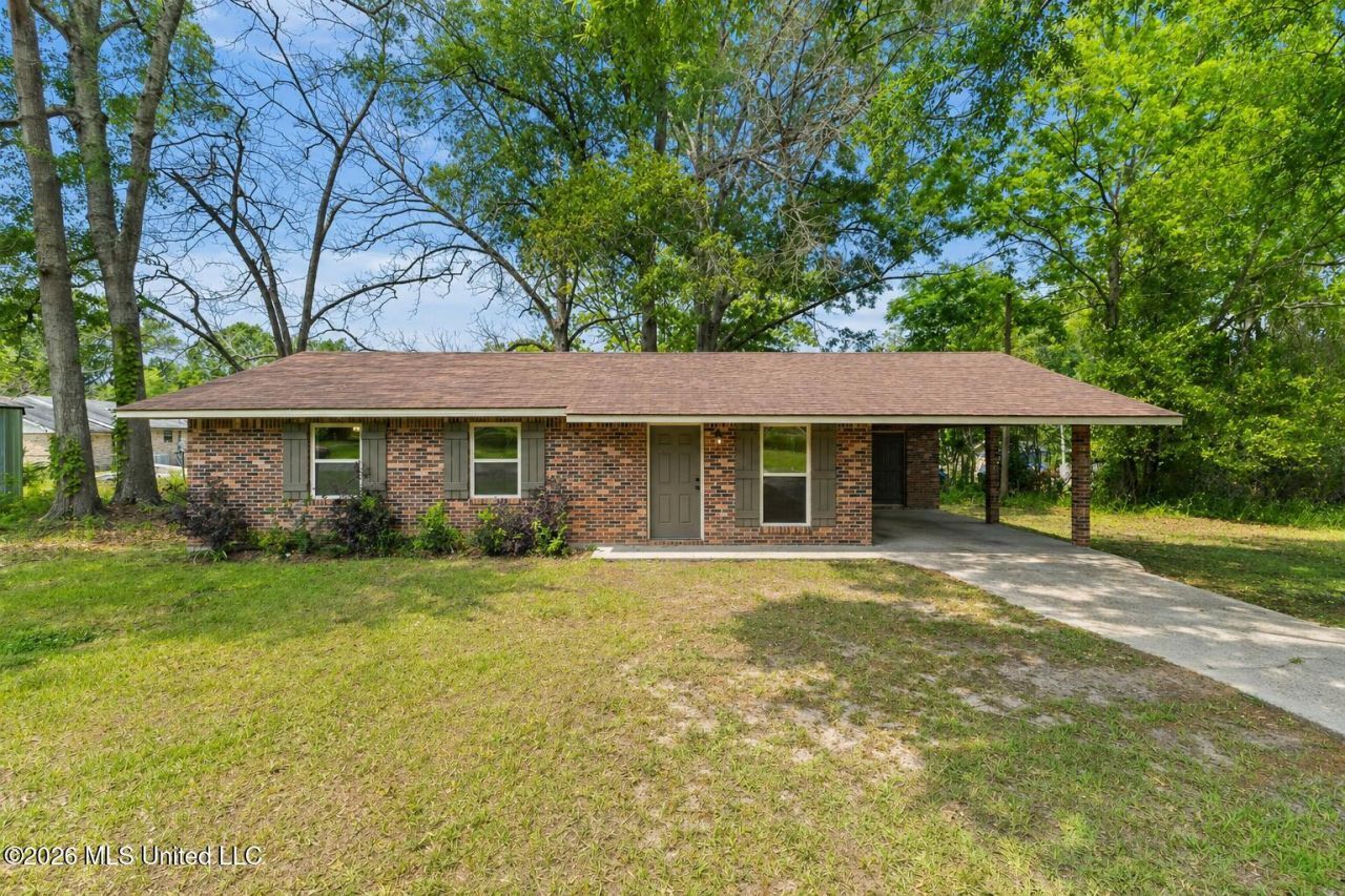 39 Gum Street, Sumrall, MS 39482 Main Photo