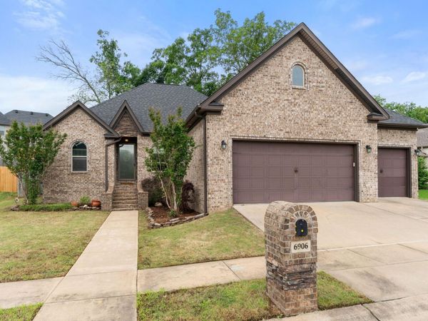 6906 Grace Village Drive, Alexander, AR 72002