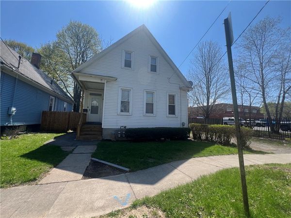 5 Saint Jacob St , Rochester, NY 14622