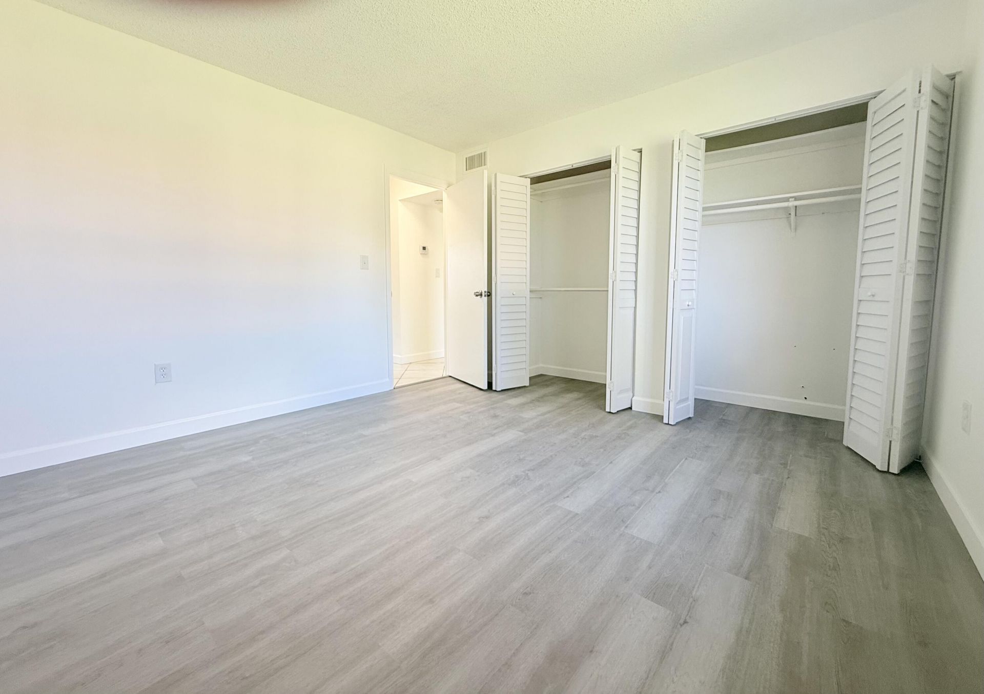 6106 Forest Hill Boulevard, Unit 204, West Palm Beach, FL 33415 Photo