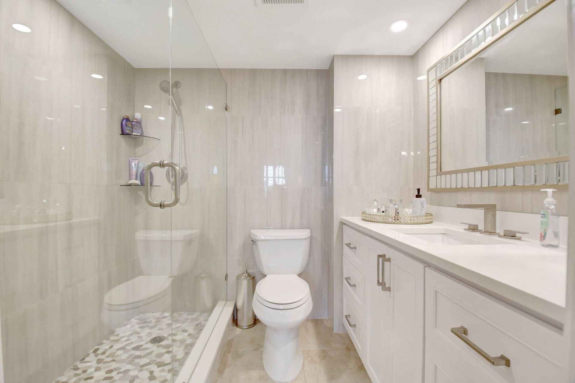 3224 S Ocean Boulevard, Unit 214-b, Highland Beach, FL 33487 Photo
