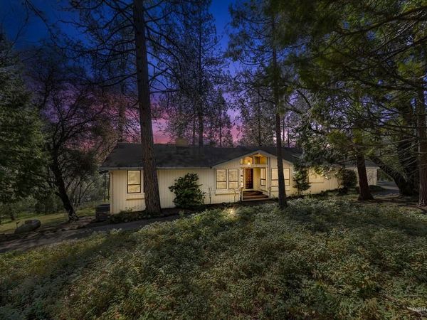 2017 Oak Hill Ln, Meadow Vista, CA 95722