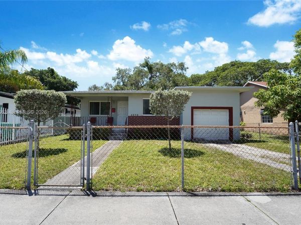 3278 Thomas Ave , Miami, FL 33133