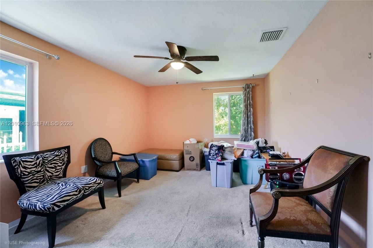 3278 Thomas Ave , Miami, FL 33133 Photo