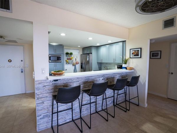 500 Three Islands Blvd , Unit 1008, Hallandale Beach, FL 33009