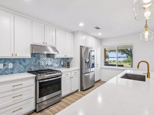 114 Agarita DR, Burnet, TX 78611