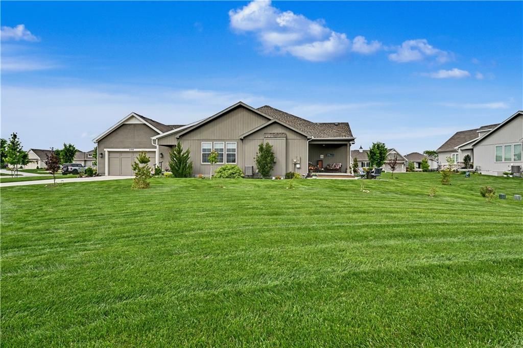 21909 W 82nd Terrace, Lenexa, KS 66220 Main Photo