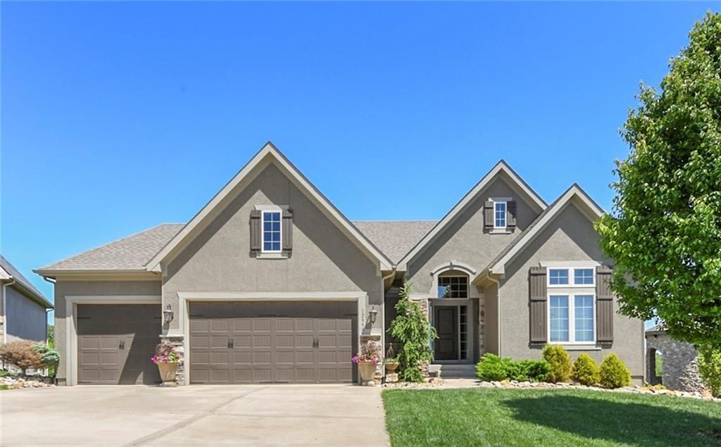12955 N Crispin Way, Platte City, MO 64079 Main Photo