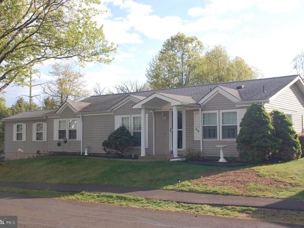 316 HIDDEN SPRINGS DRIVE , SOUDERTON, PA 18964