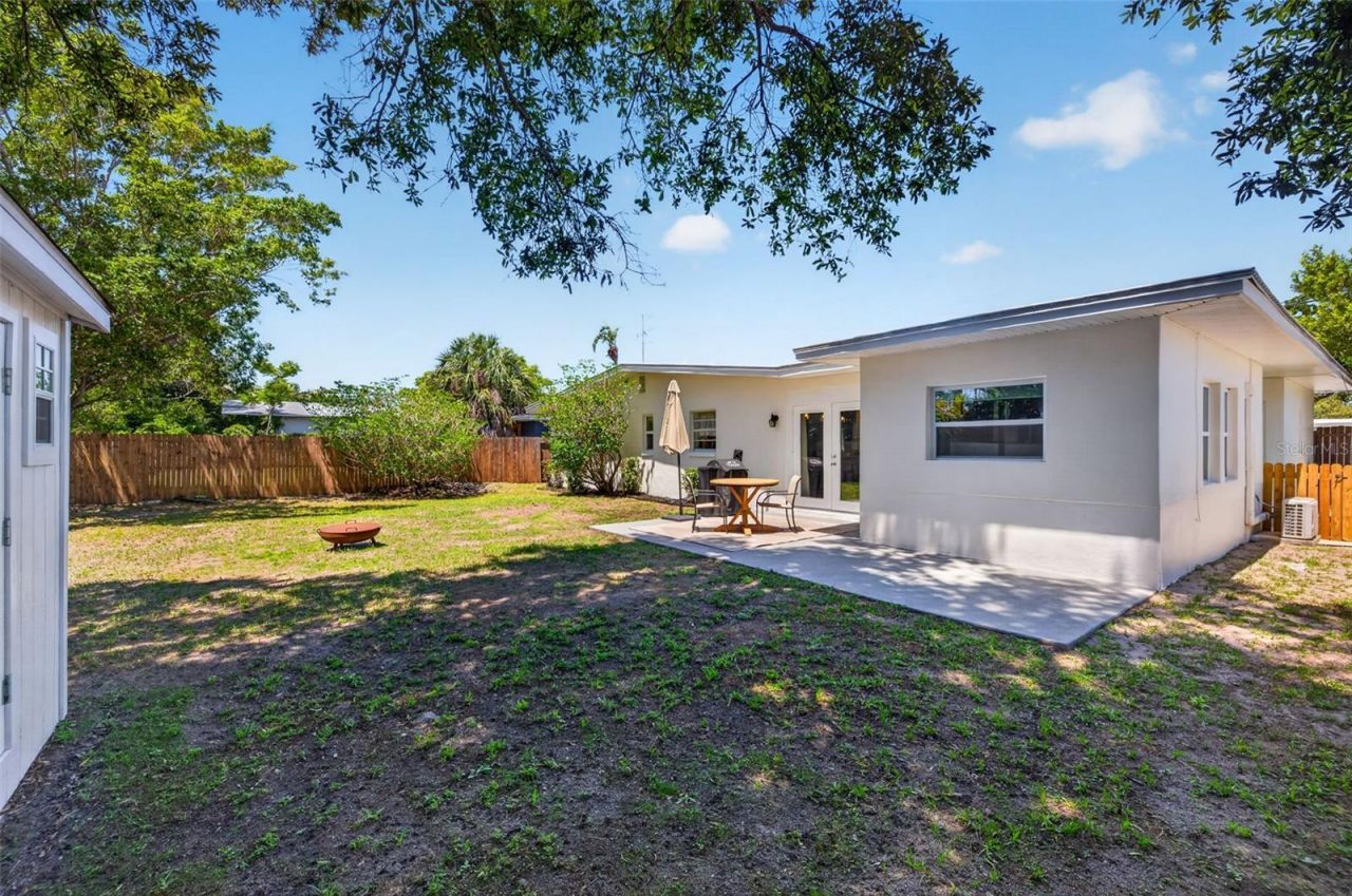 605 Mehlenbacher Road , Belleair Bluffs, FL 33770 Photo