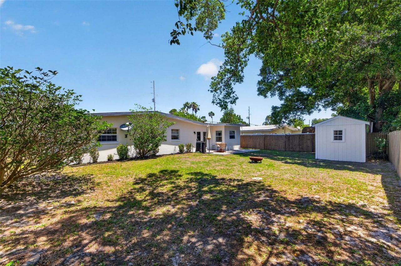 605 Mehlenbacher Road , Belleair Bluffs, FL 33770 Photo