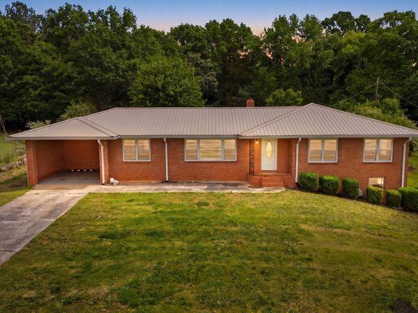 3201 HWY 17 ALT, Toccoa, GA 30577