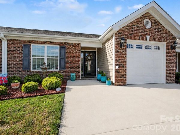 105 Oak Ridge Drive, Archdale, NC 27263