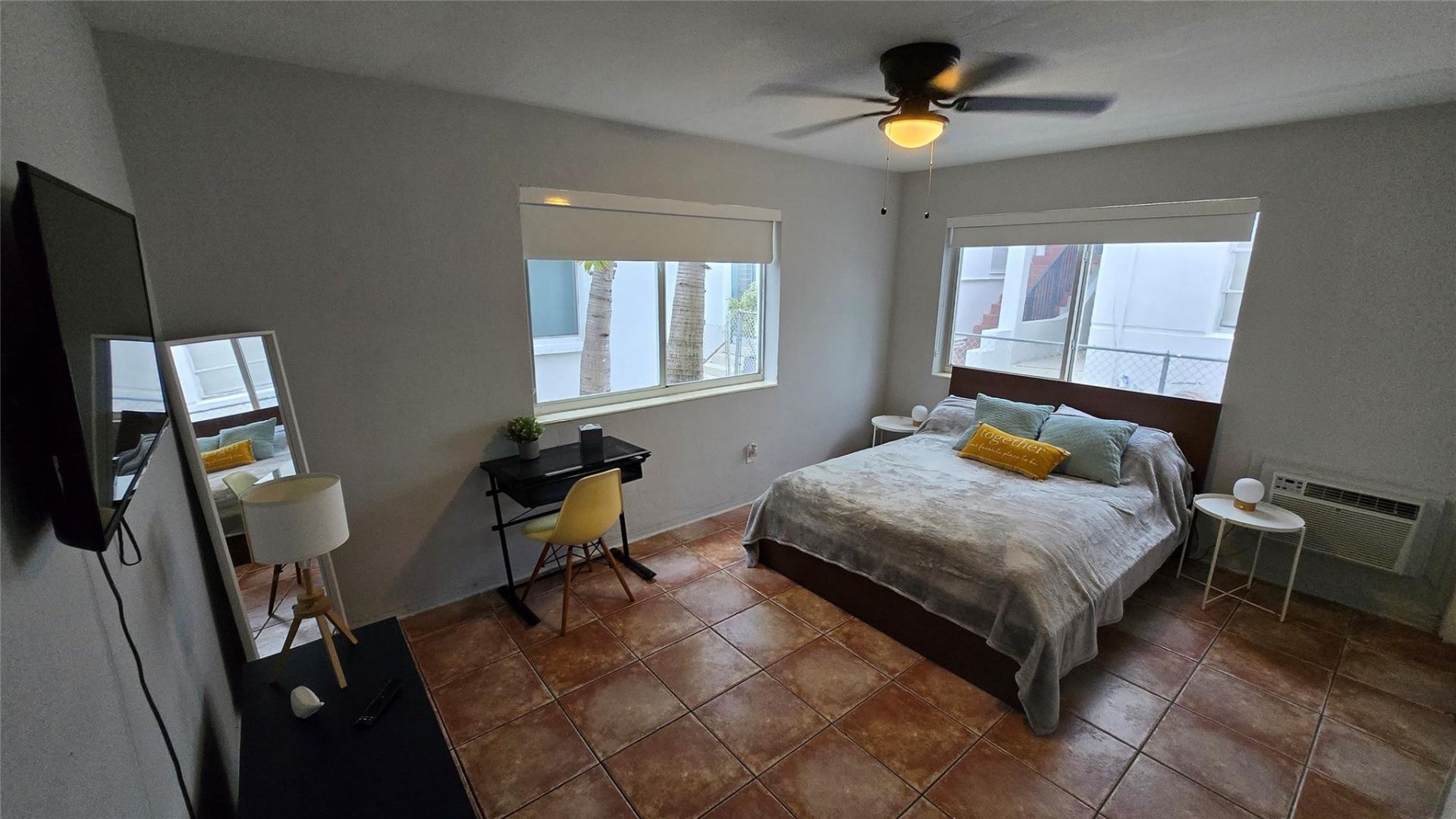7725 Harding Avenue, Unit 2, Miami Beach, FL 33141 Photo