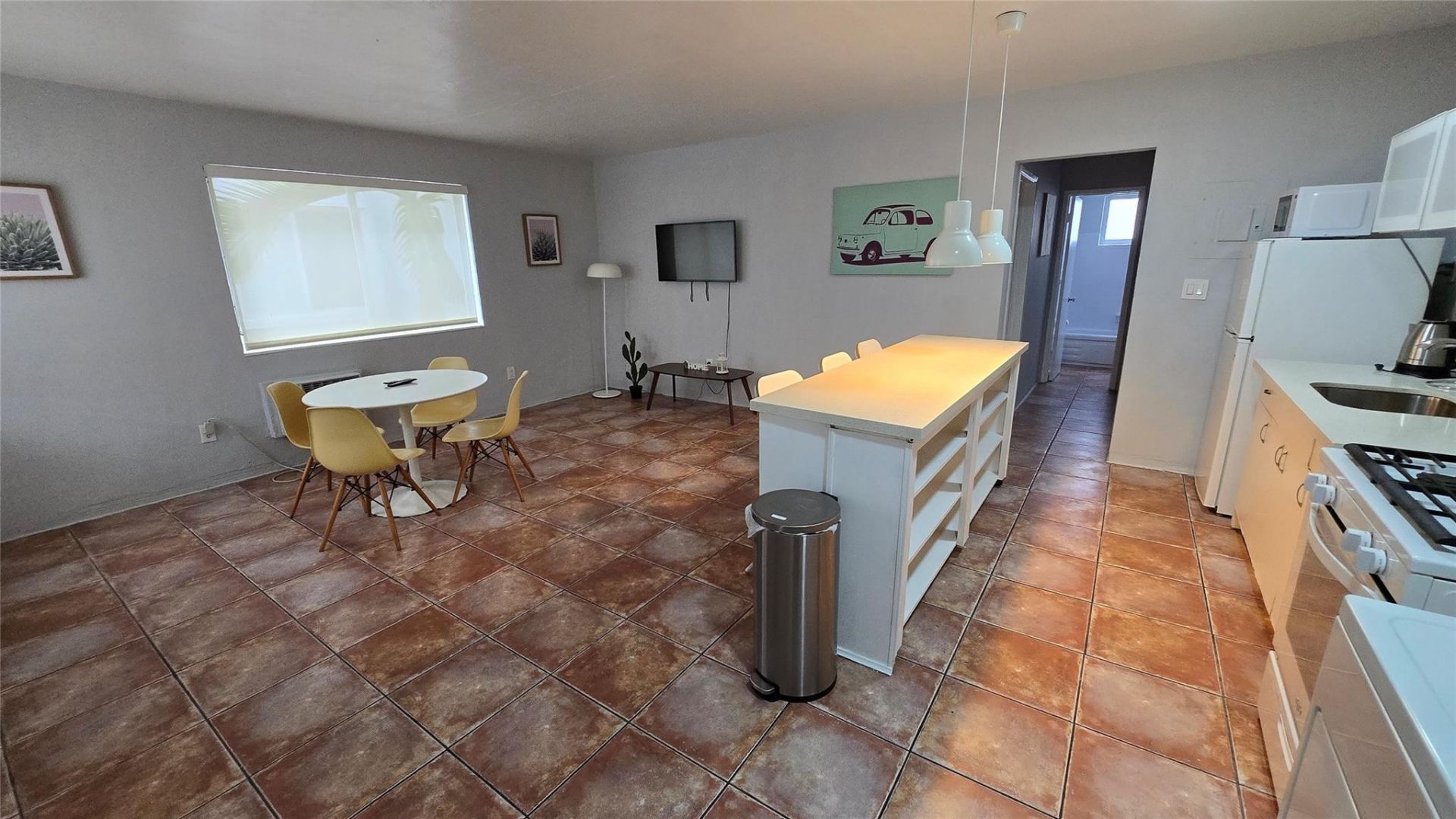 7725 Harding Avenue, Unit 2, Miami Beach, FL 33141 Photo