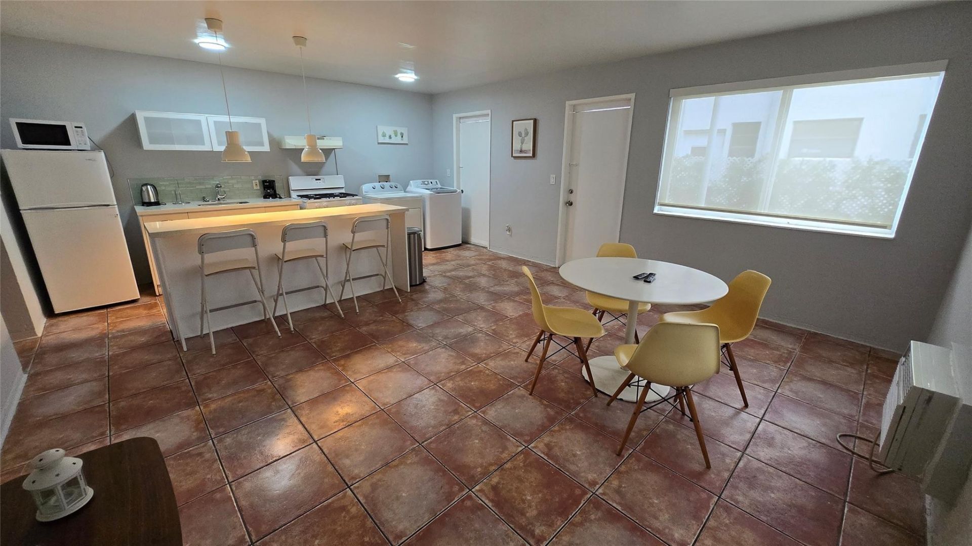 7725 Harding Avenue, Unit 2, Miami Beach, FL 33141 Photo