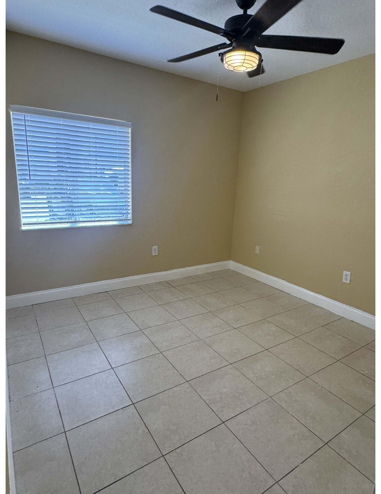 1133 Golden Lakes Boulevard, Unit 812, West Palm Beach, FL 33411 Photo