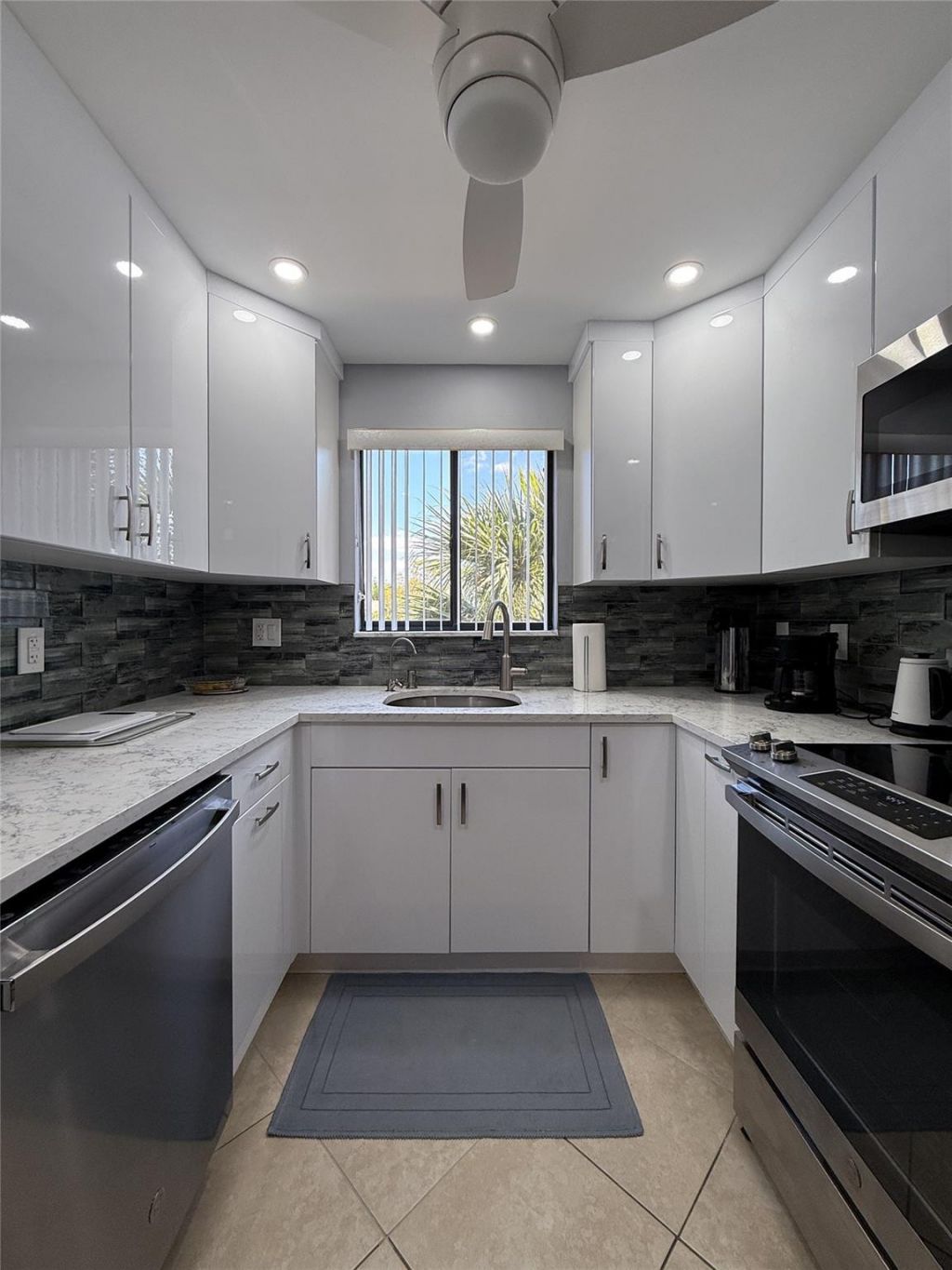 7448 Ashmont Circle, Unit 312, Tamarac, FL 33321 Photo