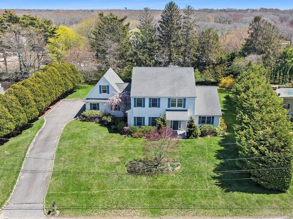 20 Overlook Drive , Southampton, NY 11968