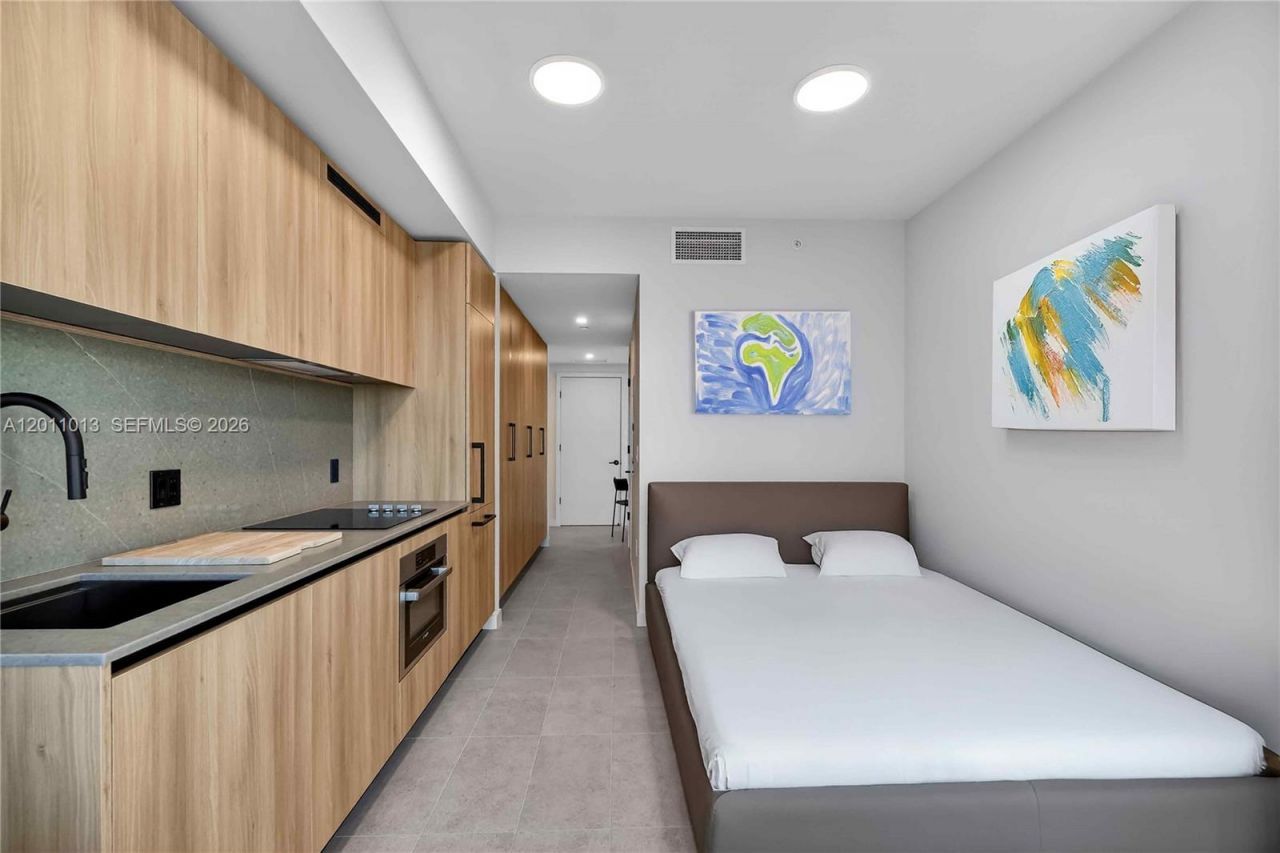 121 NE 5 St , Unit 901A, Miami, FL 33132 Photo