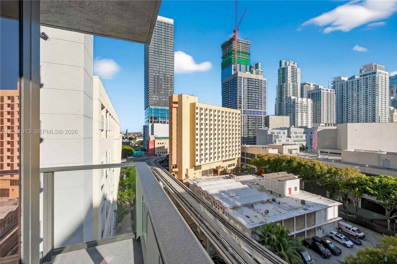 121 NE 5 St , Unit 901A, Miami, FL 33132 Photo
