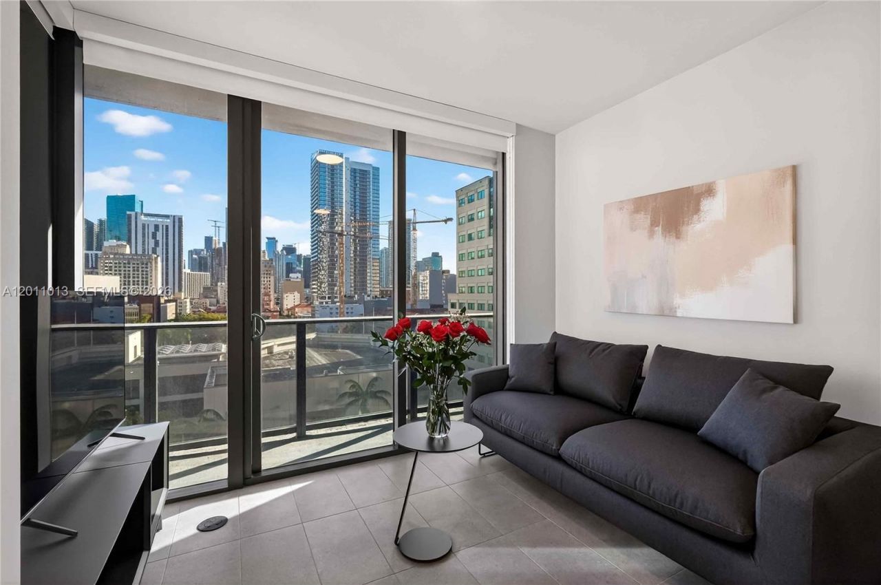 121 NE 5 St , Unit 901A, Miami, FL 33132 Photo