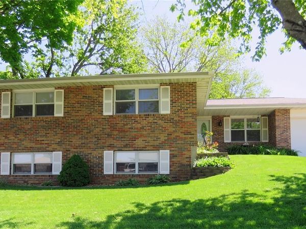 1604 Tamarack Drive, St Charles, MO 63301