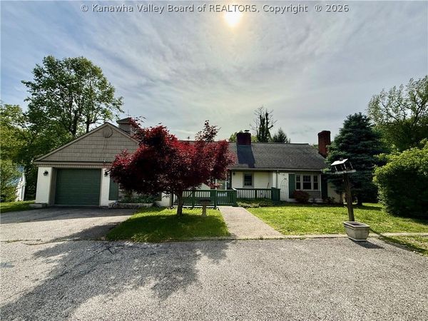 225 Smarr Court, Madison, WV 25130