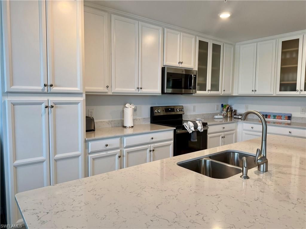 9584 Trevi Ct, Unit 5223, Naples, FL 34113 Photo