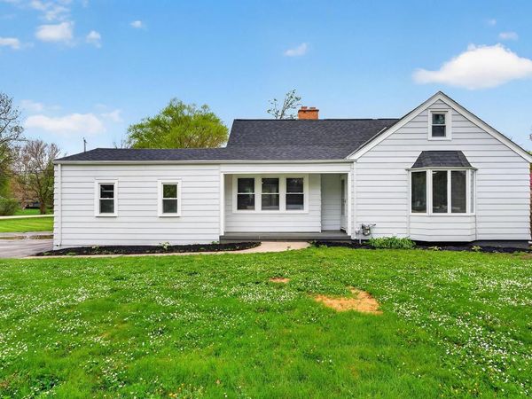 305 Leanore LANE, Brookfield, WI 53005