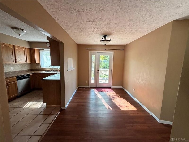 301 Tate Avenue, Englewood, OH 45322 Photo 13