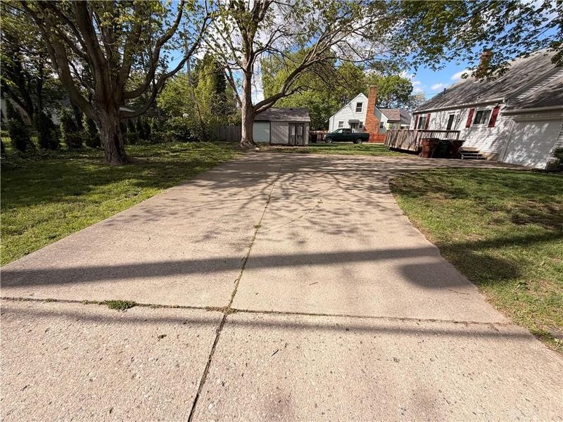 301 Tate Avenue, Englewood, OH 45322 Photo 8