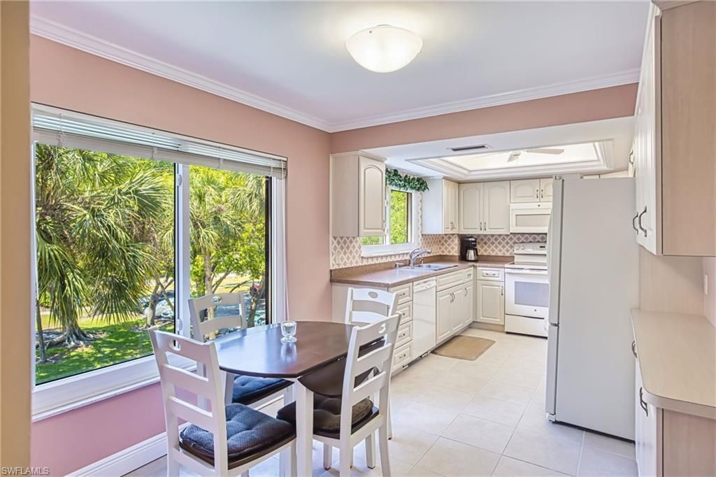 7402 Lake Breeze Dr , Unit 306, Fort Myers, FL 33907 Photo