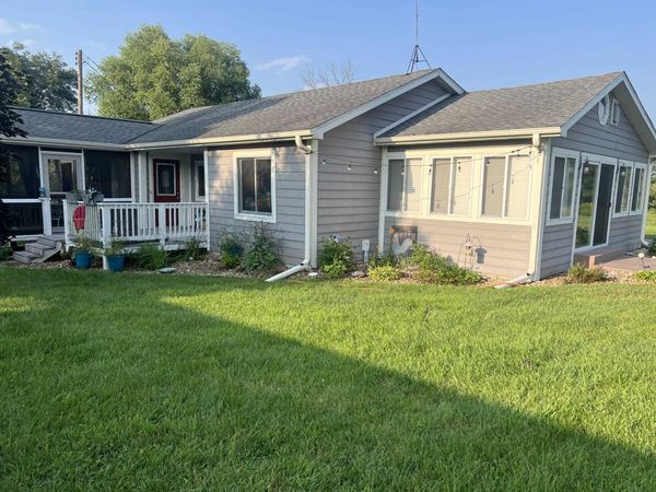 10515 Old Y Road, Mazomanie, WI 53560