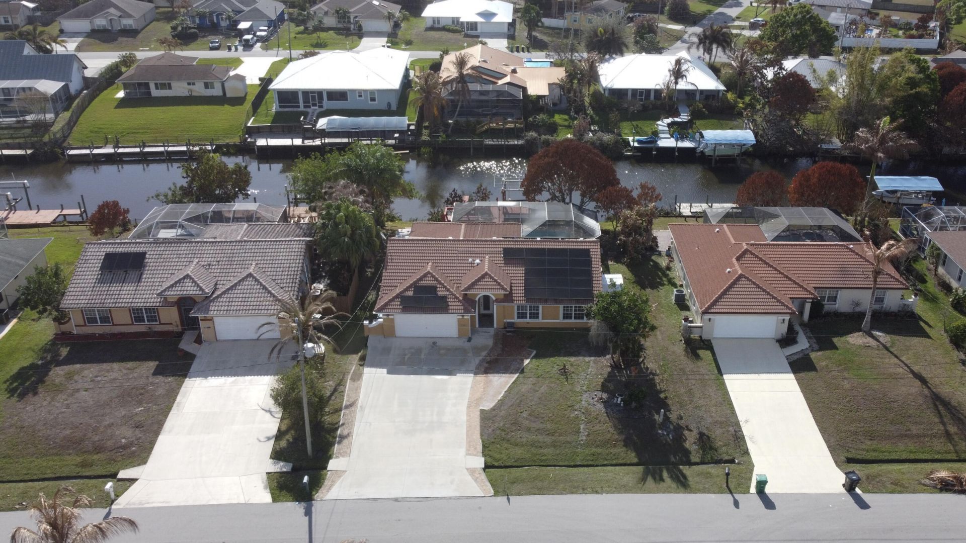 152 NE Twylite Terrace, Port Saint Lucie, FL 34983 Photo