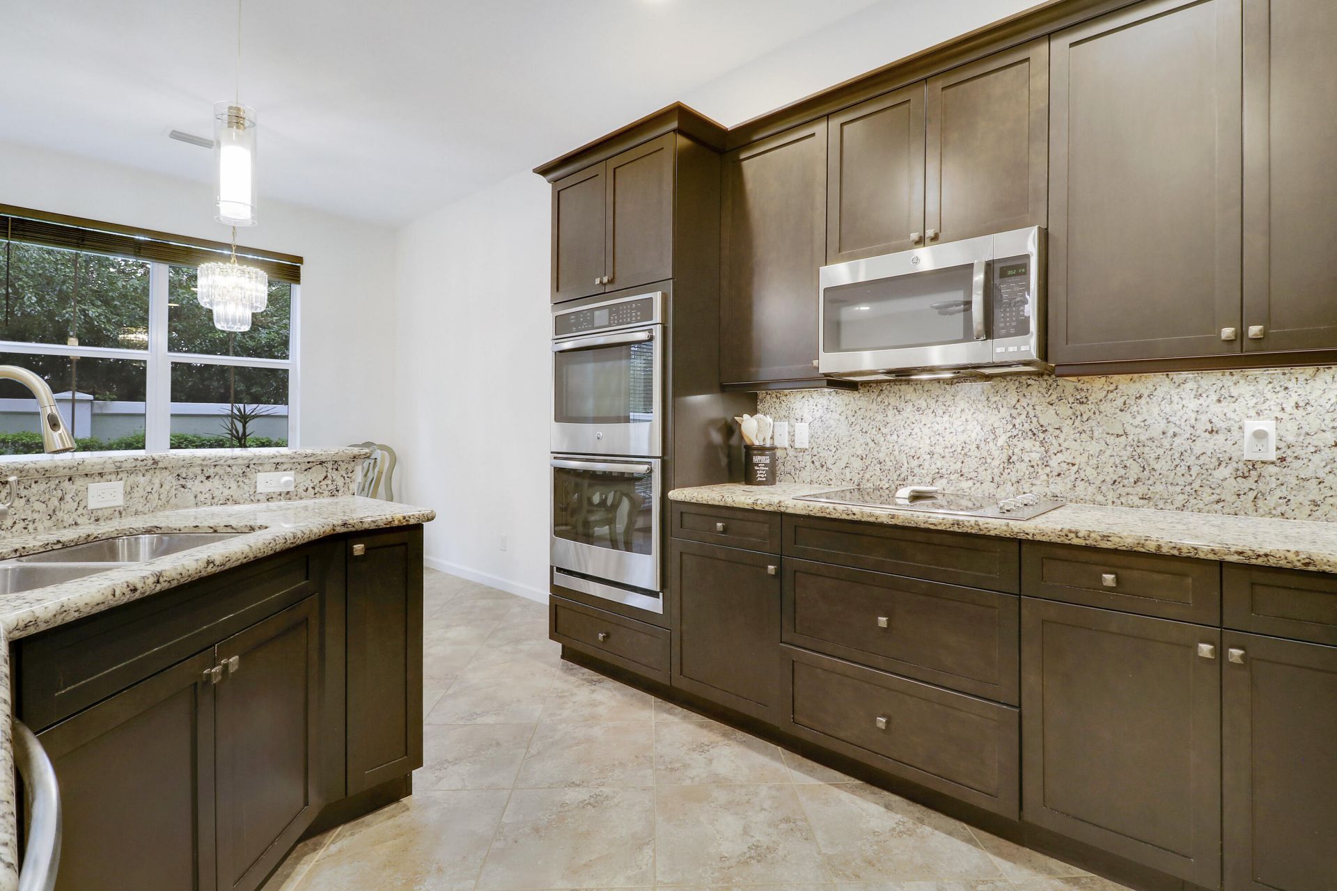 5242 Cambridge Court, Palm Beach Gardens, FL 33418 Photo