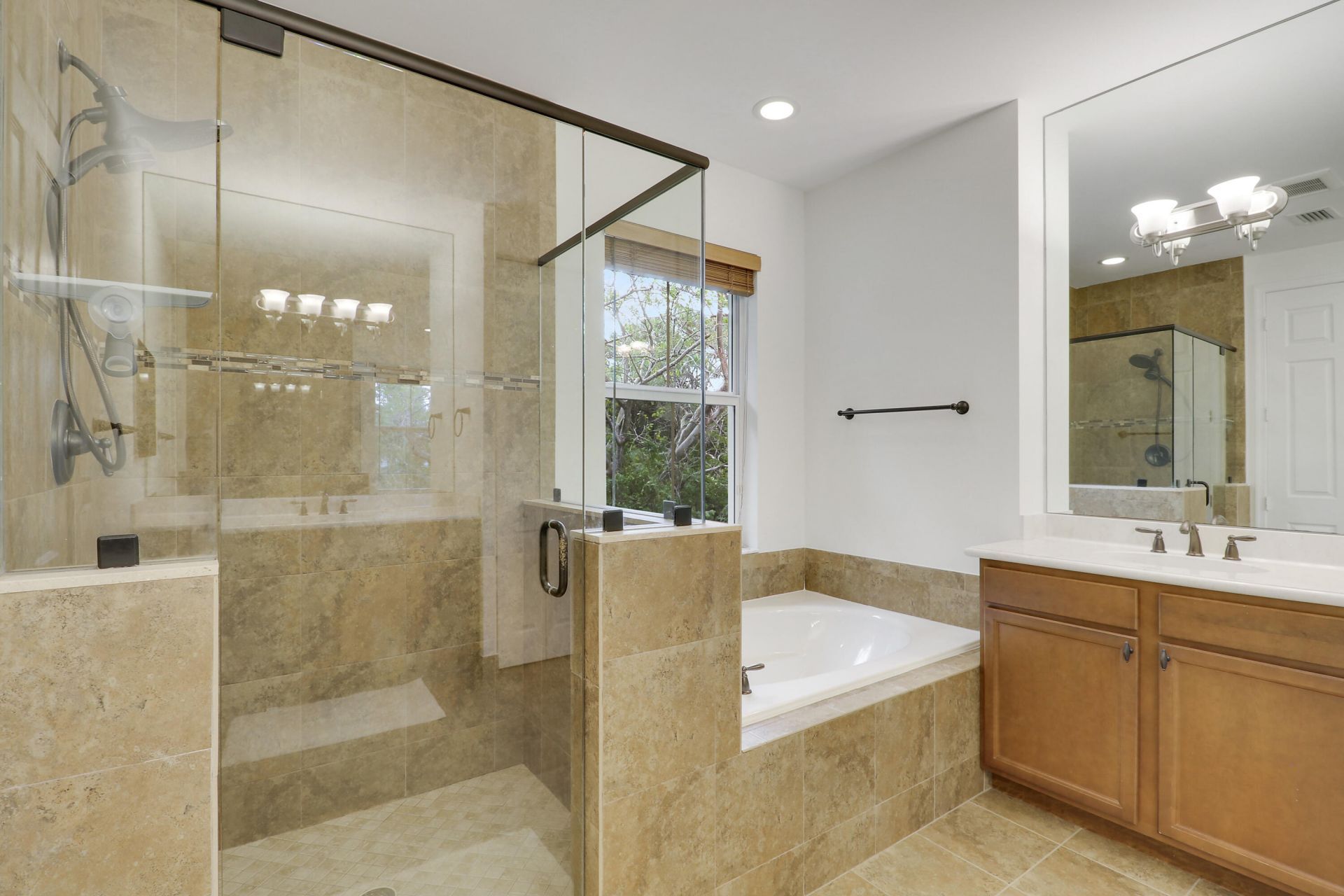 5242 Cambridge Court, Palm Beach Gardens, FL 33418 Photo