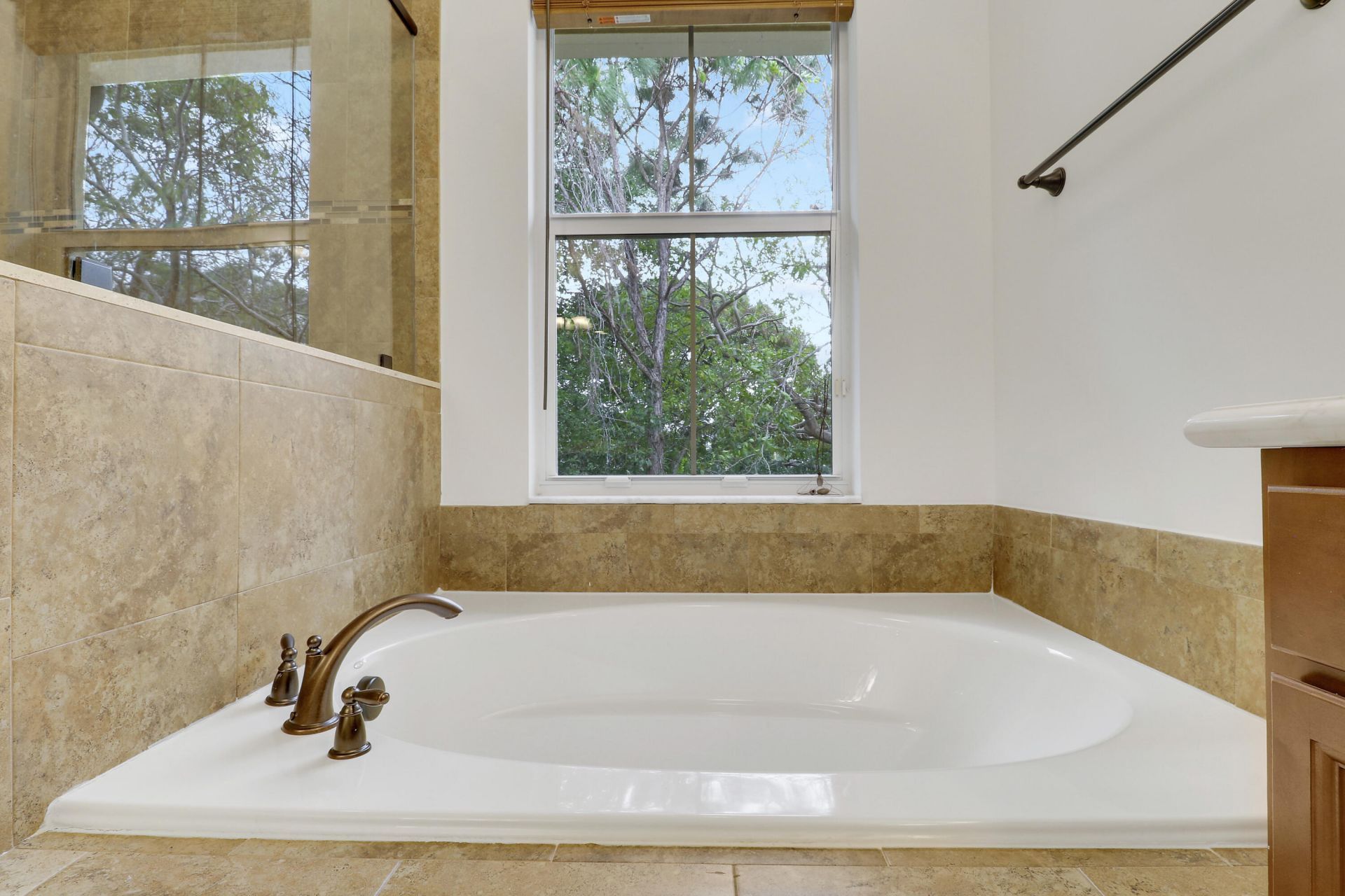 5242 Cambridge Court, Palm Beach Gardens, FL 33418 Photo