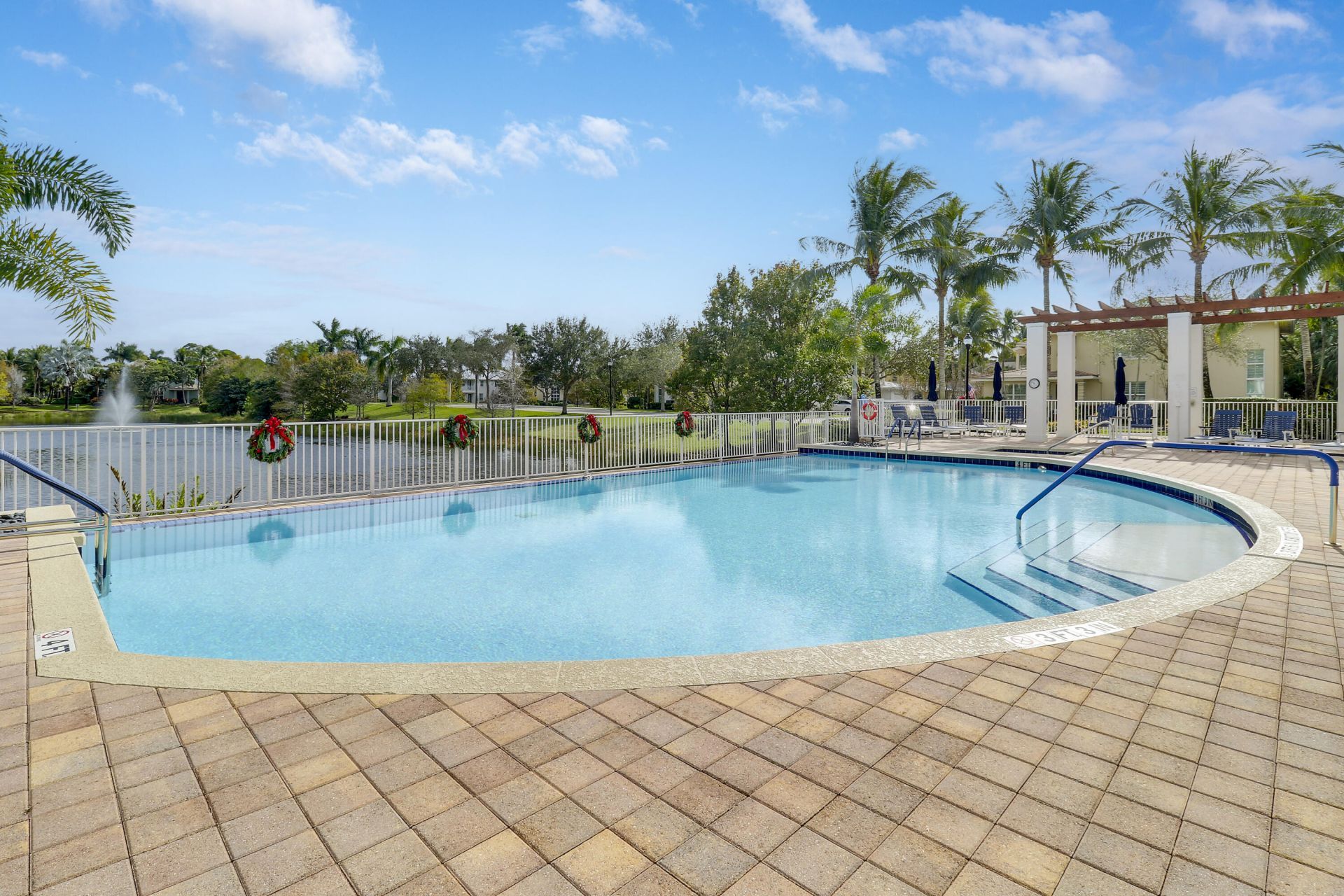 5242 Cambridge Court, Palm Beach Gardens, FL 33418 Photo