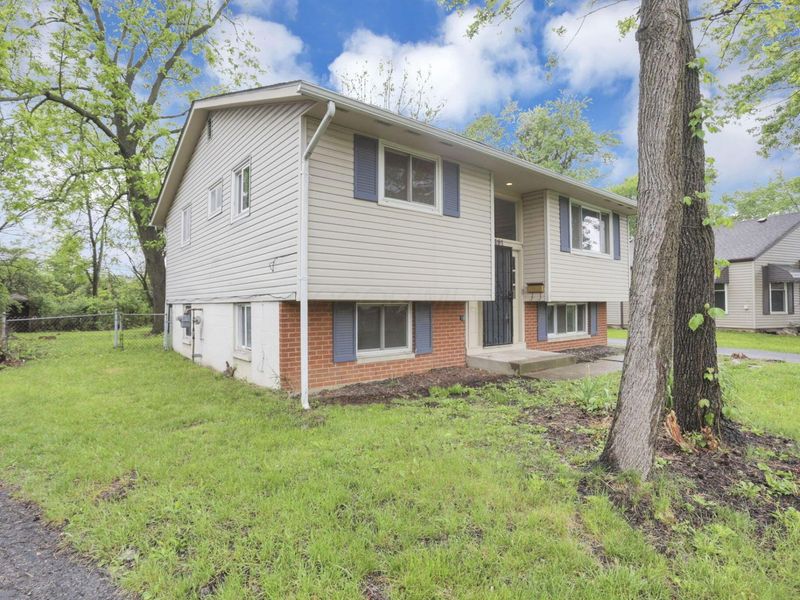 3191 Barnett Court S, Columbus, OH 43227 Photo 3