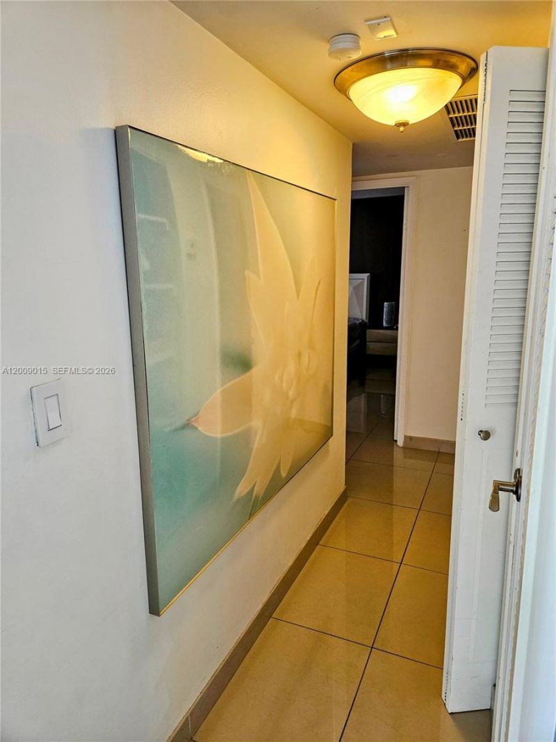 1301 NE Miami Gardens Dr, Unit 726W, Miami, FL 33179 Photo