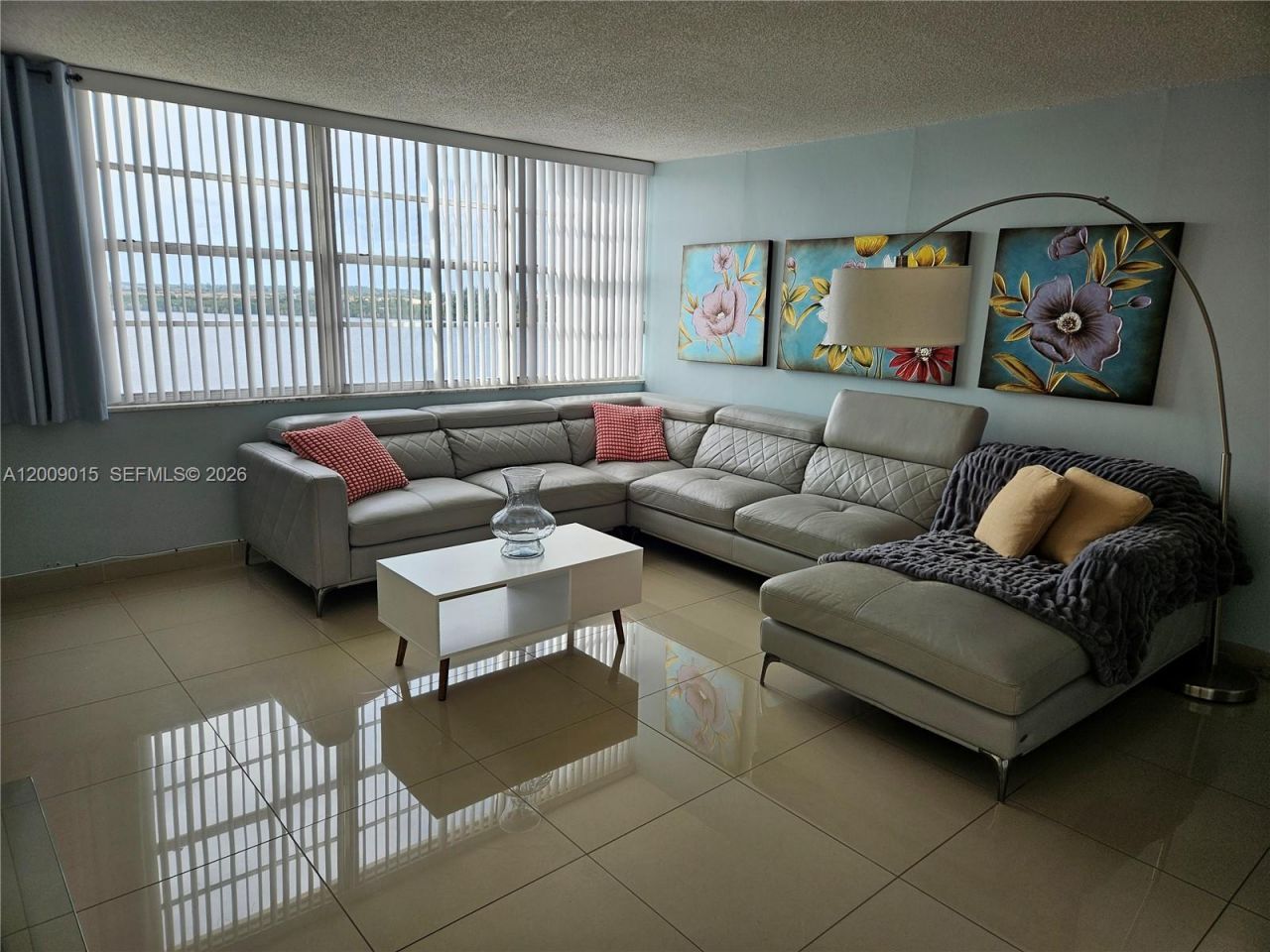 1301 NE Miami Gardens Dr, Unit 726W, Miami, FL 33179 Photo