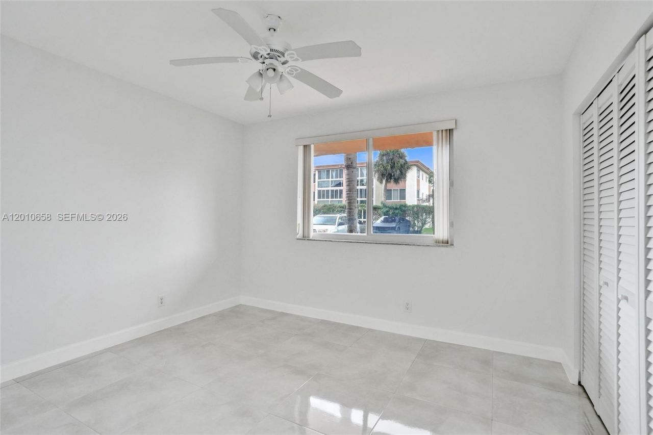 5950 Del Lago Cir , Unit 104, Sunrise, FL 33313 Photo