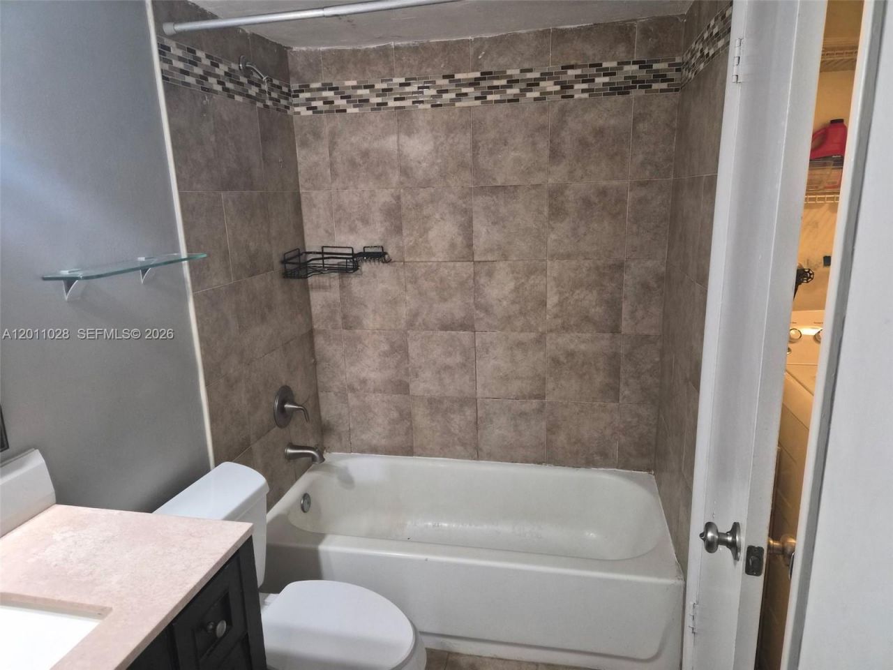 7175 Orange Dr , Unit 203H, Davie, FL 33314 Photo