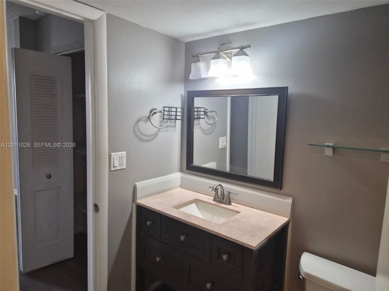 7175 Orange Dr , Unit 203H, Davie, FL 33314 Photo