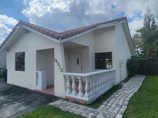 14313 SW 45th Ter, Unit 14313, Miami, FL 33175