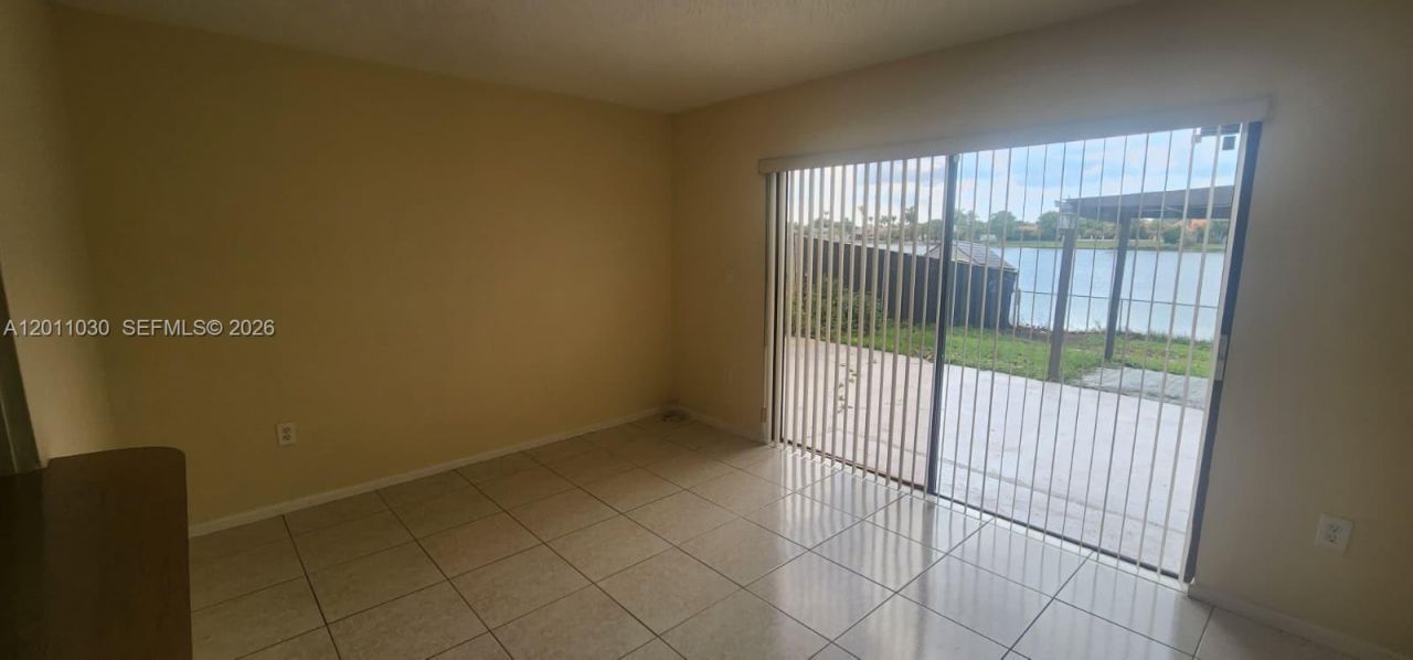 14313 SW 45th Ter, Unit 14313, Miami, FL 33175 Photo