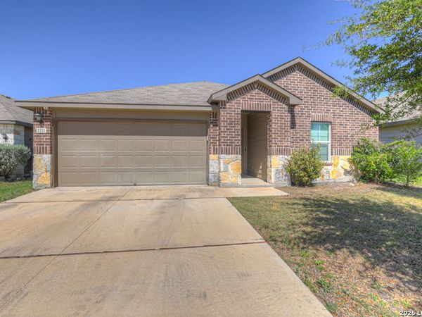 2121 WOOD DRAKE LN, New Braunfels, TX 78130