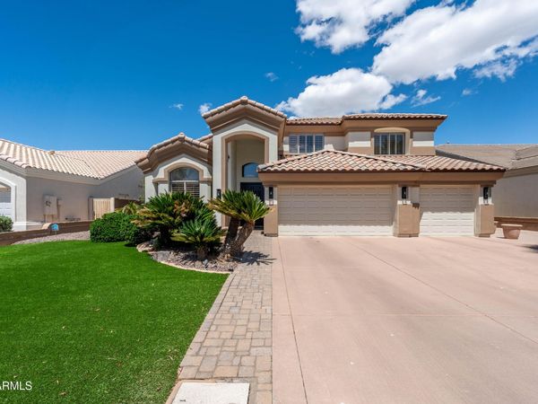 1442 E CATAMARAN Drive, Gilbert, AZ 85234