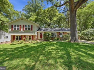 2327 RIVIERA DRIVE, VIENNA, VA 22181